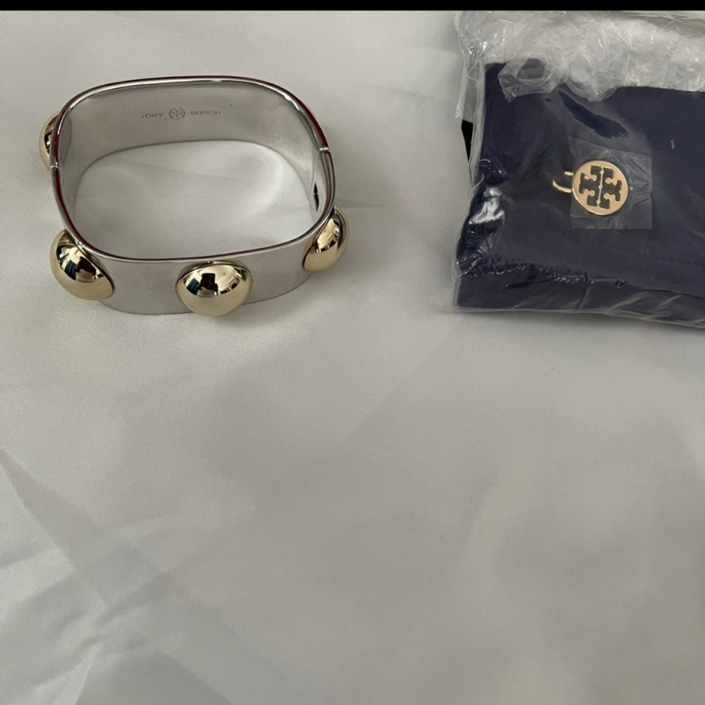 NWOT Brand New TORY BURCH GOLD AND SILVER CUFF SOOOO UNIQUE - Picture 5 of 6